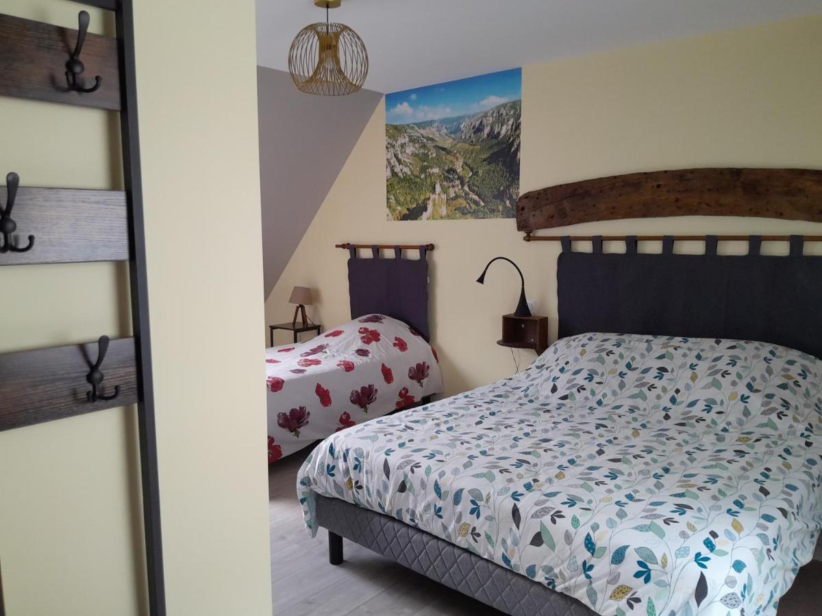 Chambre D'Hotes Le Cascadou Banassac Ngoại thất bức ảnh